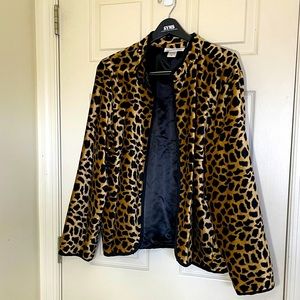 Like New Leopard Open Jacket Size 2X